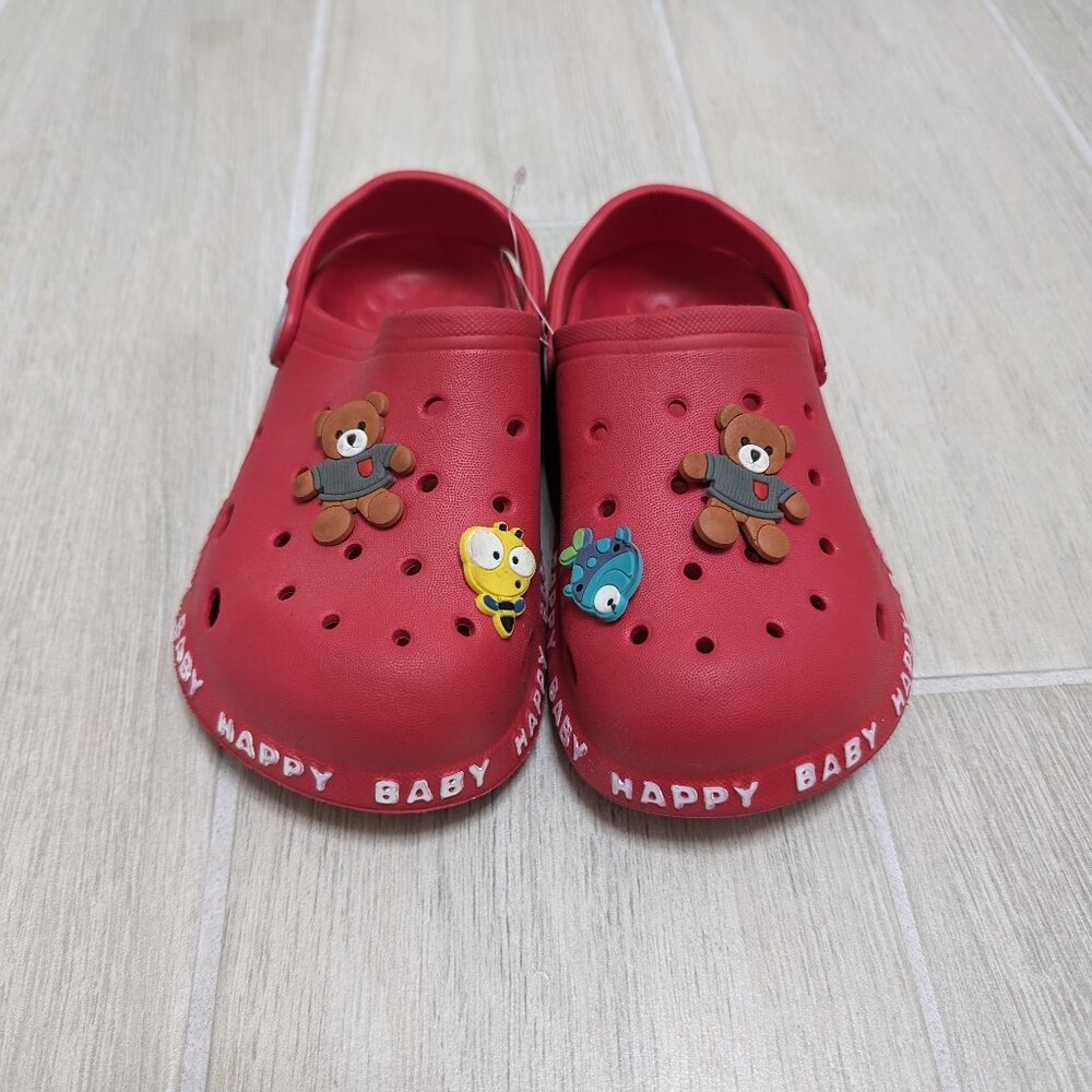 NWT Super Cute RED Teddy Clogs Kids Unisex Slip-ons Sizes 12M to 1…